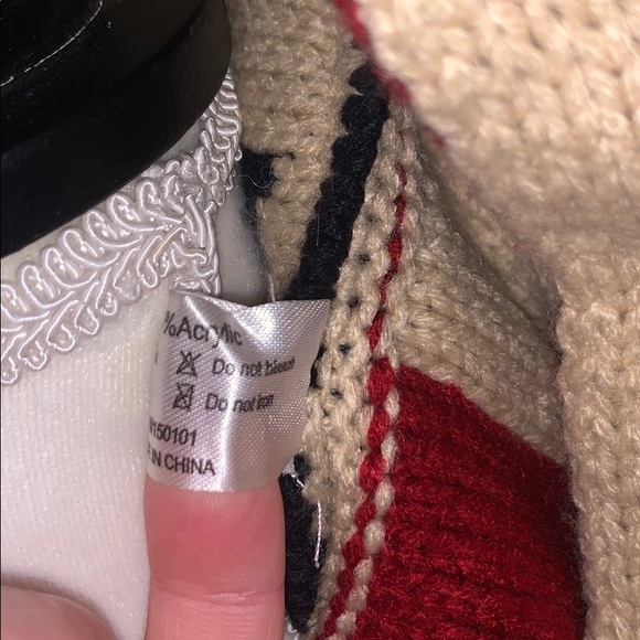 Acrylic American Flag Infinity Scarf - Picture 4 of 4